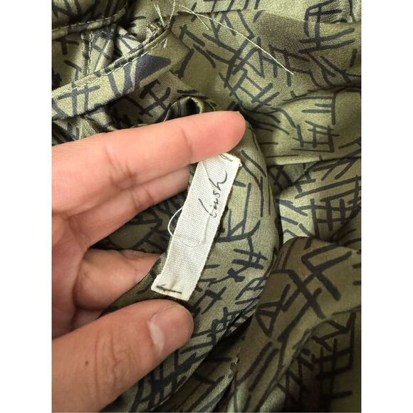 Lush green tank top size large - Picture 4 of 9